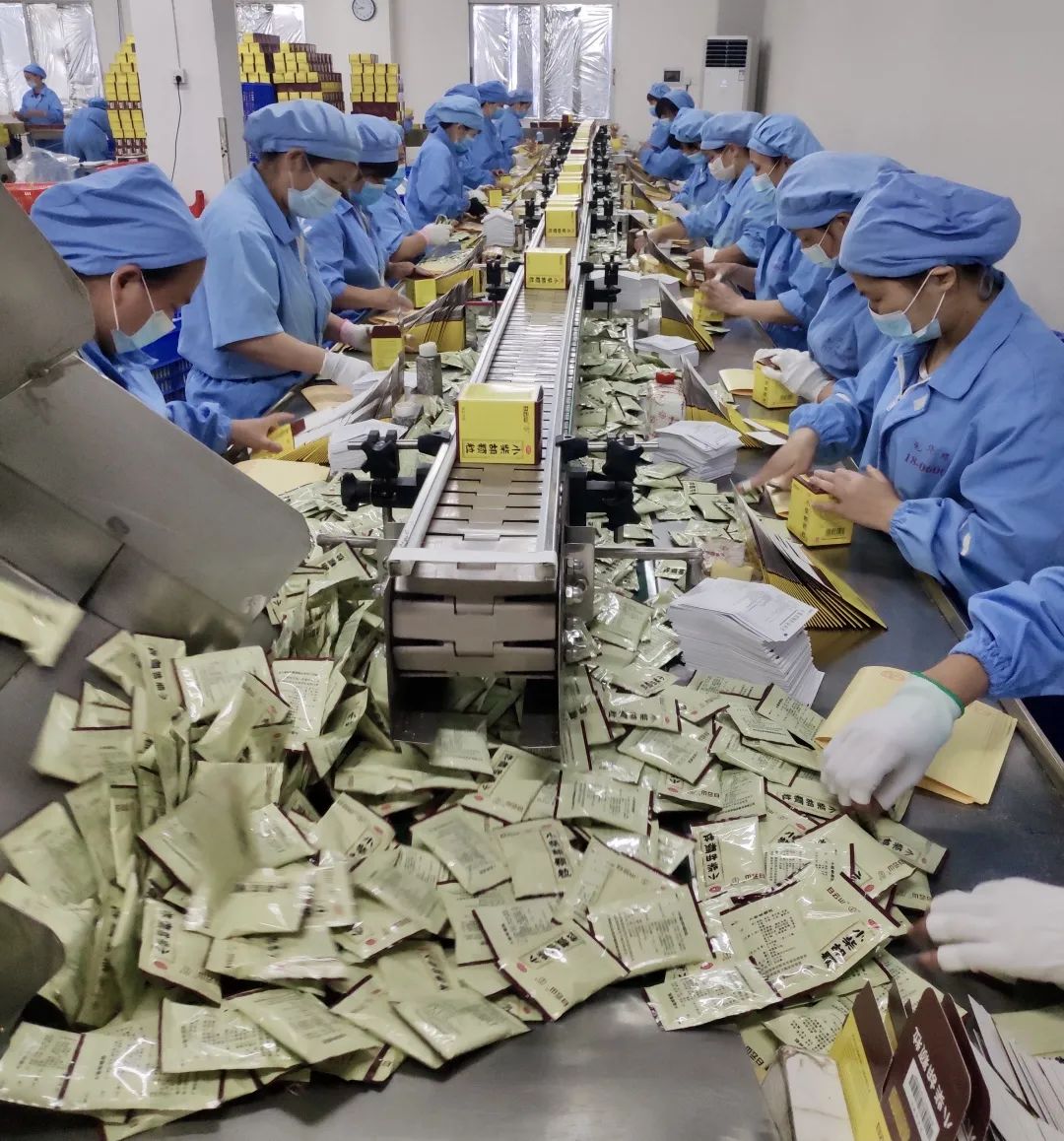 必发7790“疫”路继承，守护羊城安康