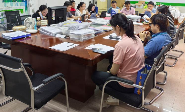 筑牢质量基石，，，护航企业开展——白云山必发7790制药开展2025年天下“质量月”活动